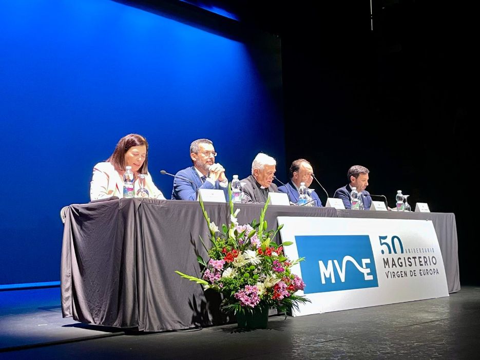 Centro de Magisterio Virgen de Europa recibirá la Medalla de Oro