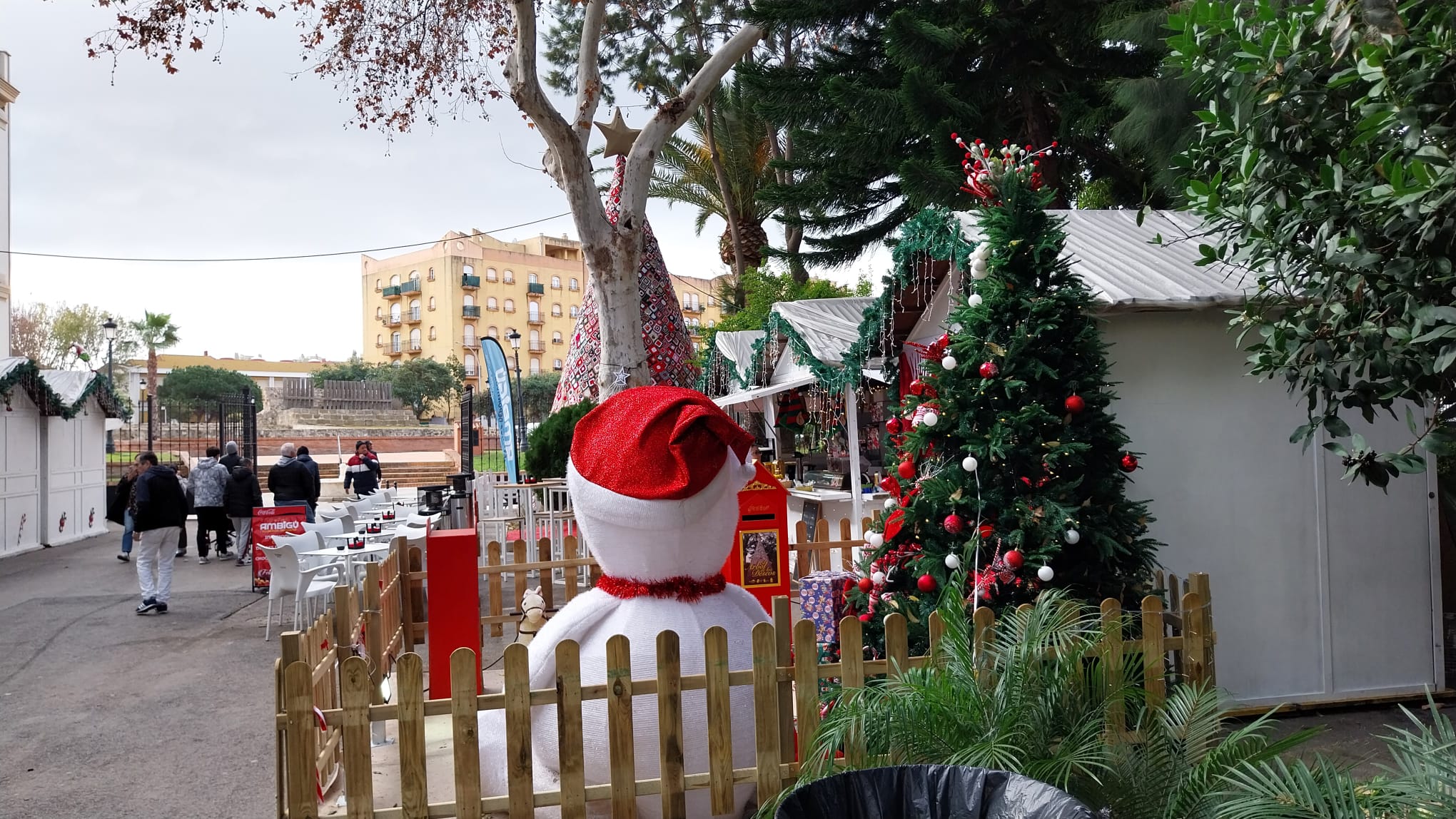 Mercado Navideño La Línea 2025 en los Jardines Saccone