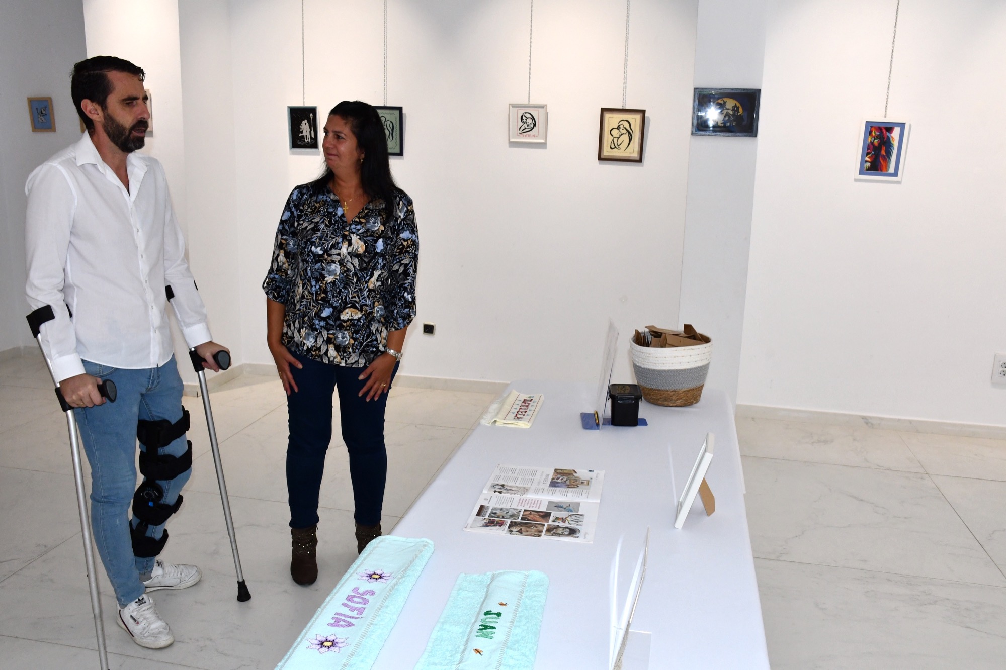 Exposición punto de cruz San Roque: arte y paciencia