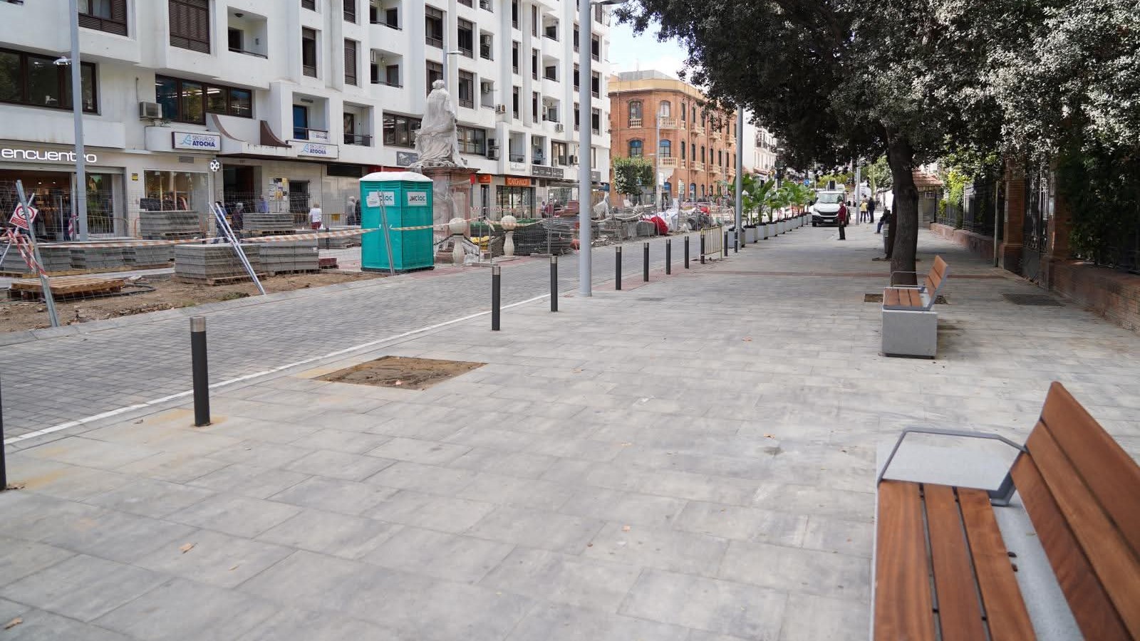 Obras en la calle Fray Tomás del Valle aún sin concluir