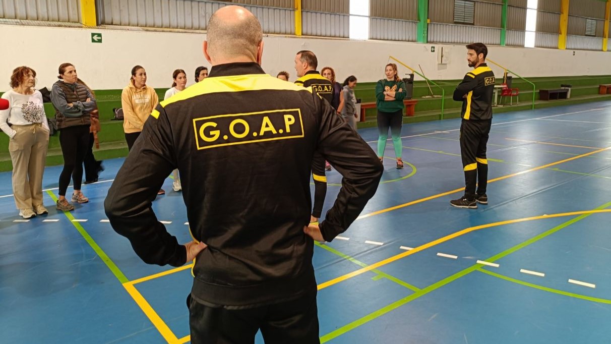 Día Contra la Violencia de la Mujer en Los Barrios 2025